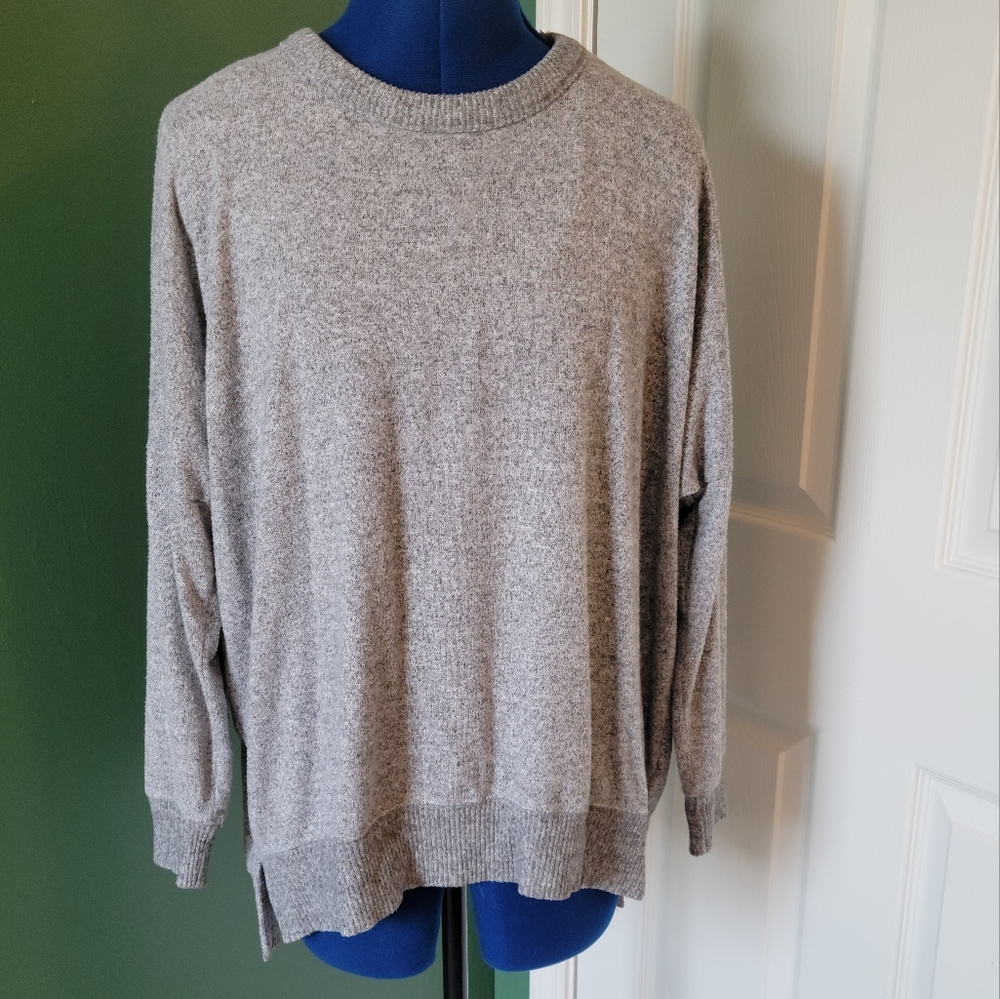 Aerie Lightweight Sweater Top